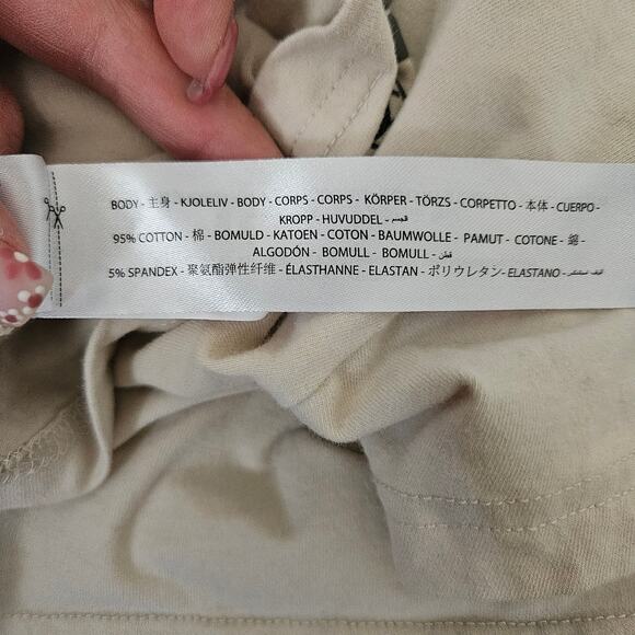 Arait Cropped Bullhead Feather Tee - Relaxed Fit XS - Picture 5 of 8